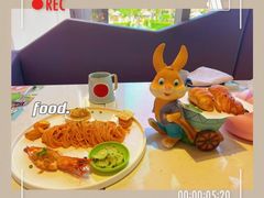 -水桶王国主题餐厅·聚会·生日派对·亲子活动·家庭套餐(亚龙湾希尔顿店)