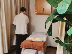 -筋骨堂热敷推拿按摩(枫林绿洲店)