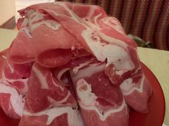 -洞庭洲·防空洞火锅·烧烤·铜锅涮肉(新百广场店)