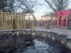 室外温泉-湖景温泉