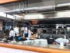 -ROAST coffee & eatery