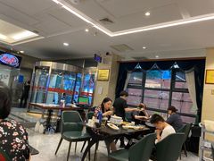 大堂-国人川菜(李家村建东街店)
