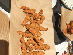 -必胜客(大宁路店)