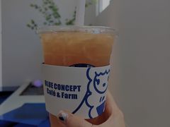 -Blue Concept Cafe&Farm·關於藍