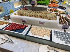 -川骄海鲜自助(王府井奥莱UP TOWN店原世界之花店)