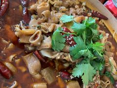 肥肠牛蛙砂锅-马头巷·食景园(苏州总店)