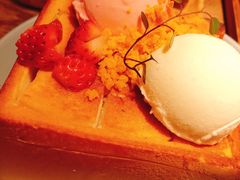 -蜜桃餐厅·伴山(湖滨商业街店)