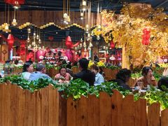 -老滇山寨•云南特色菜•地方菜•民族风情歌舞表演(金碧店)