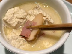 -一坐一忘云南菜(嘉里中心店)
