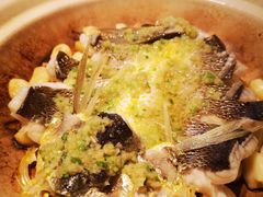 砂锅姜葱焗大黄鱼-炳胜品味(海印总店)