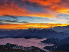 -牛背山