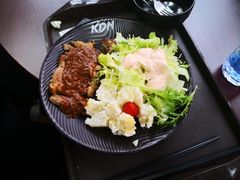 牛排沙拉-中山大学东校区-学生第2食堂