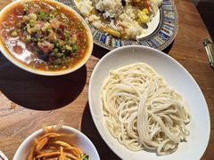 -天山集市(和家乐广场店)