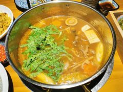 -綱元·海鲜豆捞(明州里店)