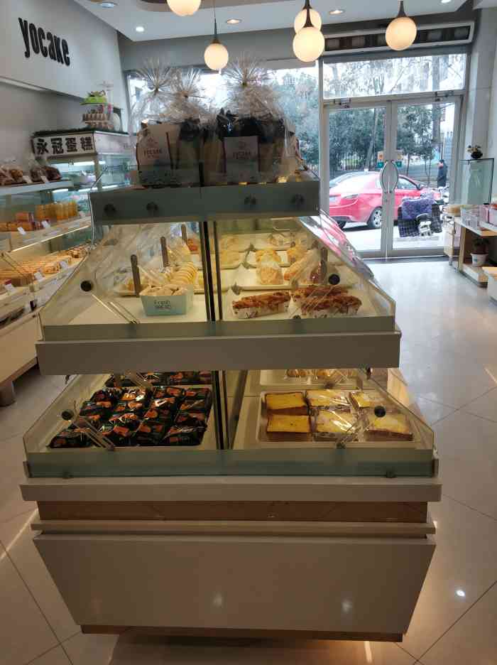 yocake永冠烘焙坊(天门路店)-"蛋糕味道不错 ,种类很多,喜欢,.