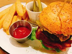 -HELLO 27 意面·沙拉·帕尼尼