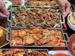 -红东阁东北菜烤肉酒馆(CROSS万象汇店)