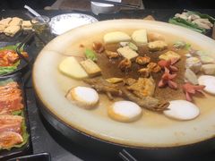 -冰冰龙虾·江湖菜·花园江景餐厅