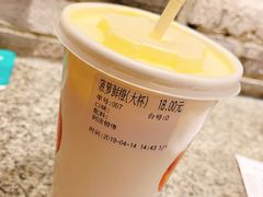 菠萝鲜橙-O2鲜榨果汁(苏州龙湖狮山店)