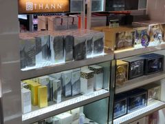 -日上免税店(三径路t3店)