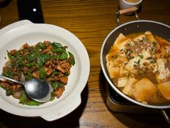 -爱碗亭·鲜炒湖南菜(壹城中心店)