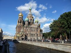 -滴血救世主教堂