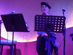 驻唱-Ambra Haus琥珀屋精酿餐厅(宝山店)