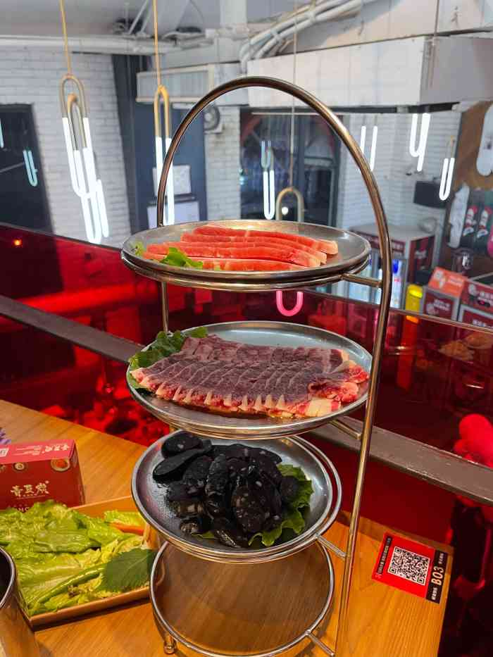 青瓦炭韩潮烤肉(花园道店)