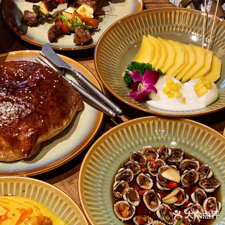 被这家泰式Bistro惊艳到！泰式生腌绝了‼️