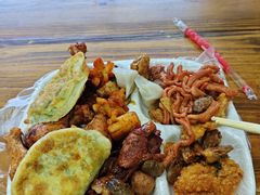 -食里香自助快餐(香槟小镇店)