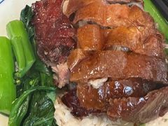 叉烧烧鸭双拼-香港新发烧腊茶餐厅(书城店)