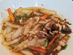 -赶海部落海鲜城(海阳路店)