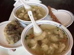 -汪一挑馄饨(老街店)