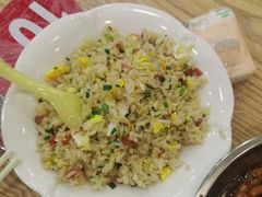 炒饭-江城燕子大排档(江汉路步行街店)