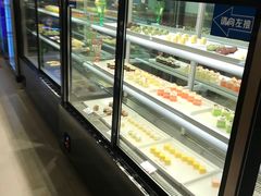 面包甜点陈列柜-德得轩烤涮一体自助餐厅(王府井店)