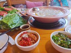 -民食香·腊排骨野生菌美食(木府店)
