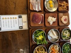 -银米·云南传统过桥米线(双廊黑金冠店)