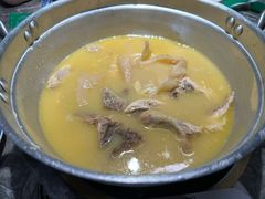 -禄婶鸡煲·打边炉