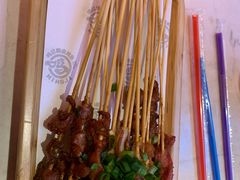 -鸣记脆皮烤鱼·海鲜烤鱼(三八广场店)