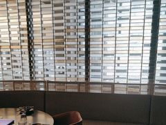 -麻六记(凤凰汇店)
