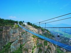-玻璃桥景区石牛寨