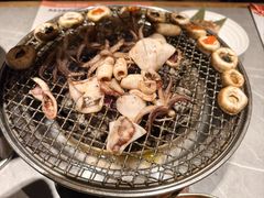 -草家酱蟹炭火烤肉店(珲春南路一店)