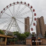 游乐园历险记[吐]坐完沙漠飞车勇气全无😭🙏