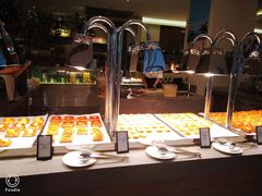 -海口绿发希尔顿酒店-田园汇自助餐·三文鱼·海鲜