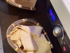 -老房老舍重庆火锅(假日城市店)