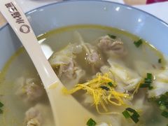 -小杨生煎(成山巴黎春天店)