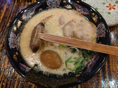 武藏浓厚豚骨拉面-平成屋·午肴夜酒(四川北路店)