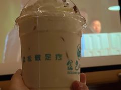 -金色印象·4K影院式足体养生(杨家坪西郊店)