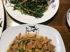 -缘来聚·徽菜名店(黄山宏村店)