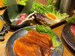 -青瓦炭韩潮烤肉(花园道店)